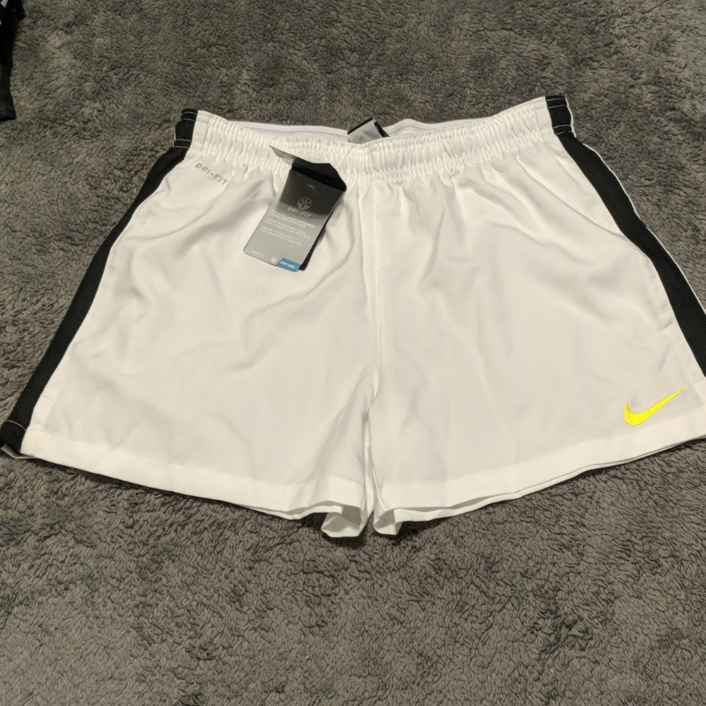NWT Nike shorts